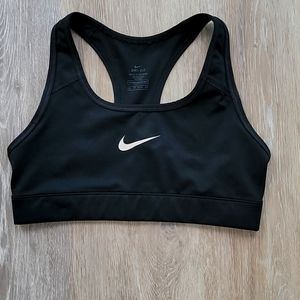 Nike Dri-fit Sports Bra/Top